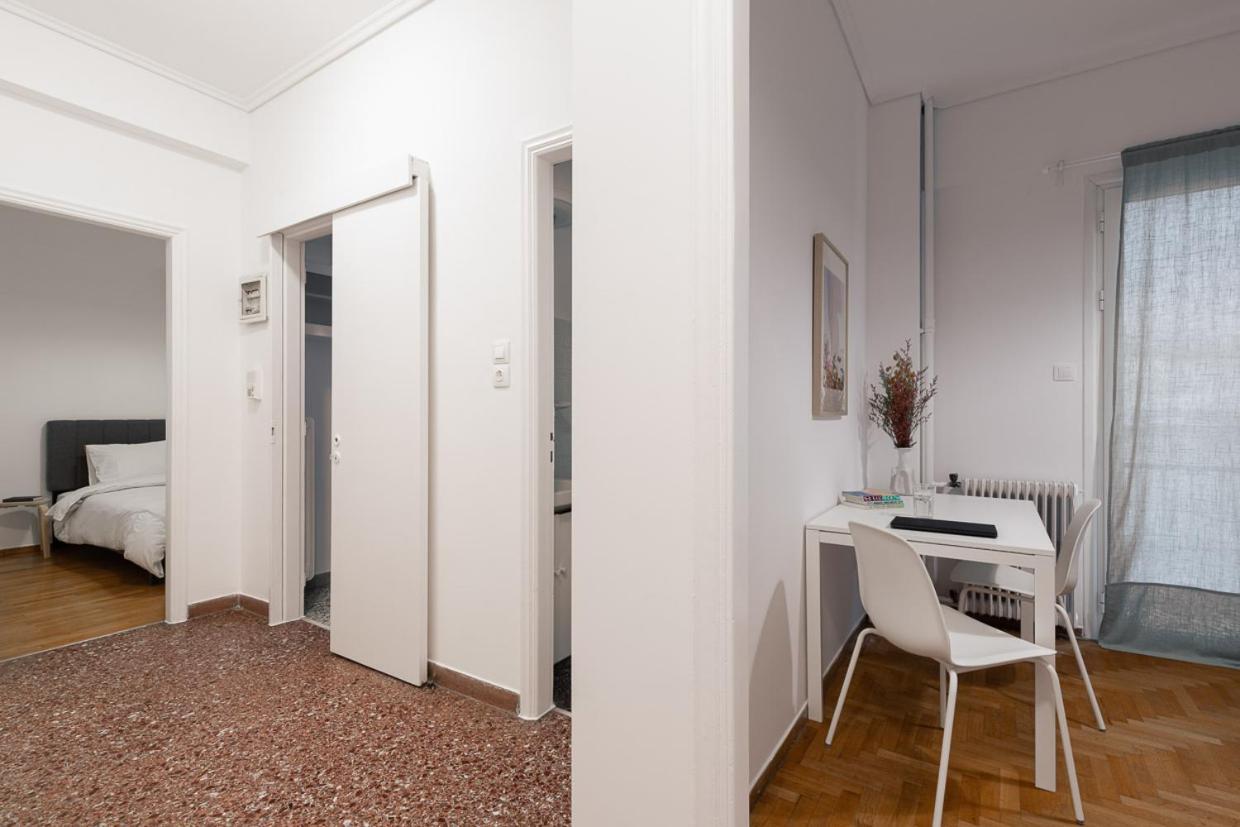 Comfort Aparment In Exarcheia Αθήνα Εξωτερικό φωτογραφία